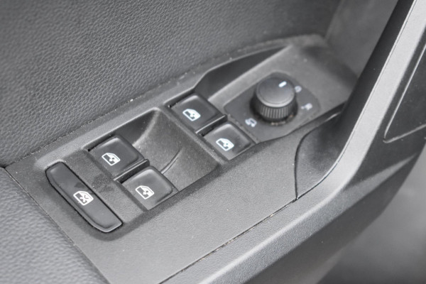 Seat Arona 1.0 TSI | VIRTUAL COCKPIT | CAMERA | LED | NAP | ADAPT. CRUISE CONTROLE | DEALER ONDERHOUDEN