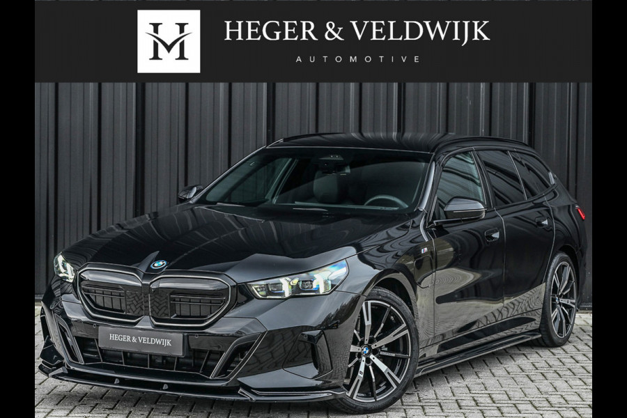 BMW 5 Serie Touring 530e XDRIVE | SHADOW LINE | M-SPORT | COMFORT ACCESS | BOWERS & WILKINS | STUUR- EN STOELVERWARMING | ICONIC GRILL | ACT