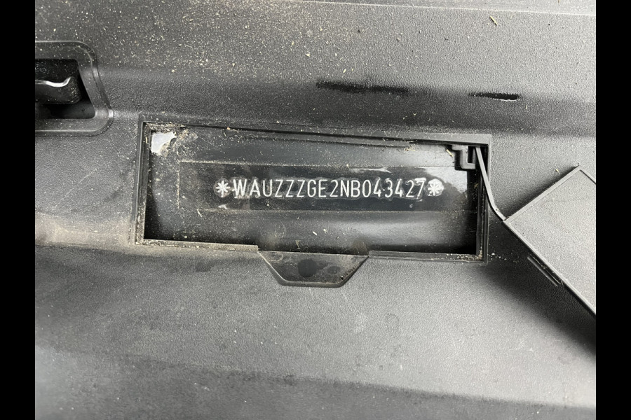 Audi e-tron 55 quattro Advanced edition Plus 95 kWh [3-Fase] {SOH-93%} (INCL-BTW) Aut.*LUXURY-LEATHER | ADAPTIVE-CRUISE | FULL-LED | DIGI-COCKPIT | KEYLESS | MEMORY-PACK | CAMERA | NAVI-FULLMAP | SHIFT-PADDLES | DAB+ | HEATED-COMFORTSEATS | DRIVE-SELECT | 20''AL