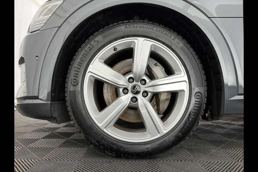 Audi e-tron 55 quattro Advanced edition Plus 95 kWh [3-Fase] {SOH-93%} (INCL-BTW) Aut.*LUXURY-LEATHER | ADAPTIVE-CRUISE | FULL-LED | DIGI-COCKPIT | KEYLESS | MEMORY-PACK | CAMERA | NAVI-FULLMAP | SHIFT-PADDLES | DAB+ | HEATED-COMFORTSEATS | DRIVE-SELECT | 20''AL