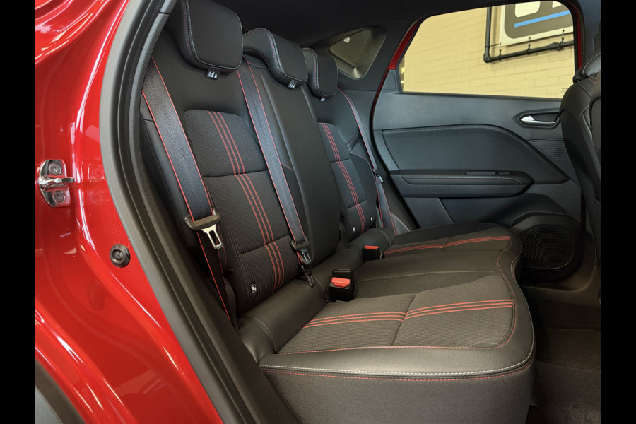 Renault Captur 1.3 TCe 160 R.S. Line | Groot Navi | Pano | Camera | Stoelverwarming | Led | 18" | 100% Dealer onderhouden!