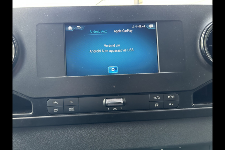 Mercedes-Benz Sprinter 317 CDI L2 H2 MBUX / 360 Camera / Parkeersensoren / Navigatie / Cruise control / Airco / 270 Graden achterdeuren