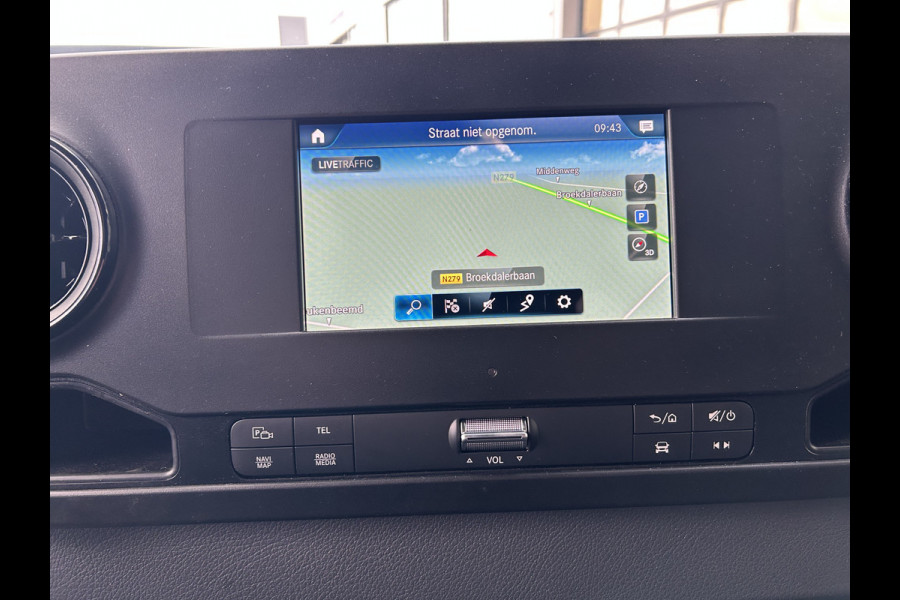 Mercedes-Benz Sprinter 317 CDI L2 H2 MBUX / 360 Camera / Parkeersensoren / Navigatie / Cruise control / Airco / 270 Graden achterdeuren