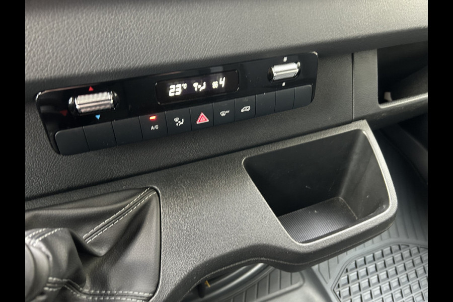 Mercedes-Benz Sprinter 317 CDI L2 H2 MBUX / 360 Camera / Parkeersensoren / Navigatie / Cruise control / Airco / 270 Graden achterdeuren
