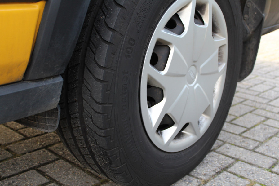 Ford Transit 350 2.0 TDCI 125KW E6 L3H2 Trend RWD -- verstuivers hoorbaar --