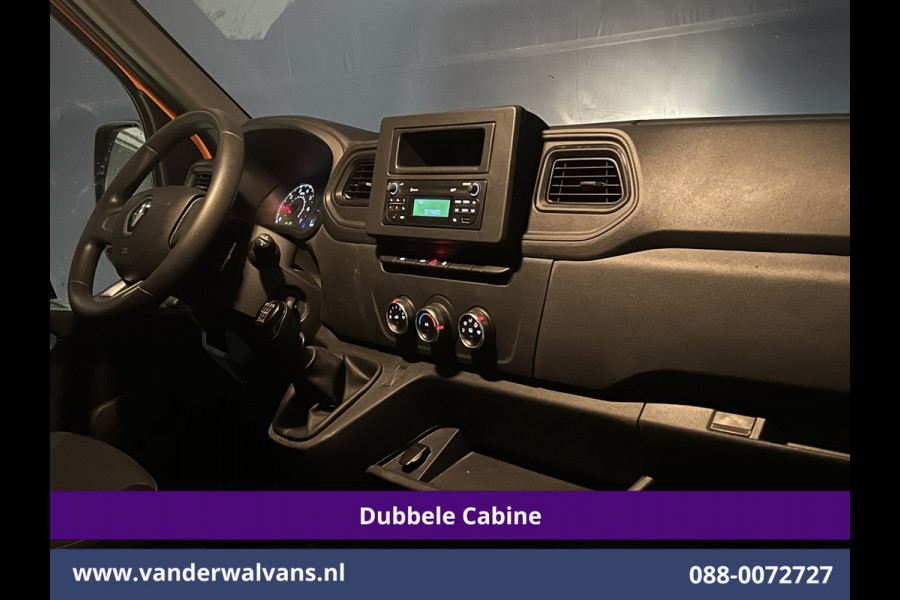 Renault Master 2.3 dCi 135pk *Rijklaar Direct Rijden* Pickup Open laadbak Dubbel cabine Euro6 Airco | 7-Zits | 2500kg Trekhaak Bluetooth-telefoonvoorbereiding