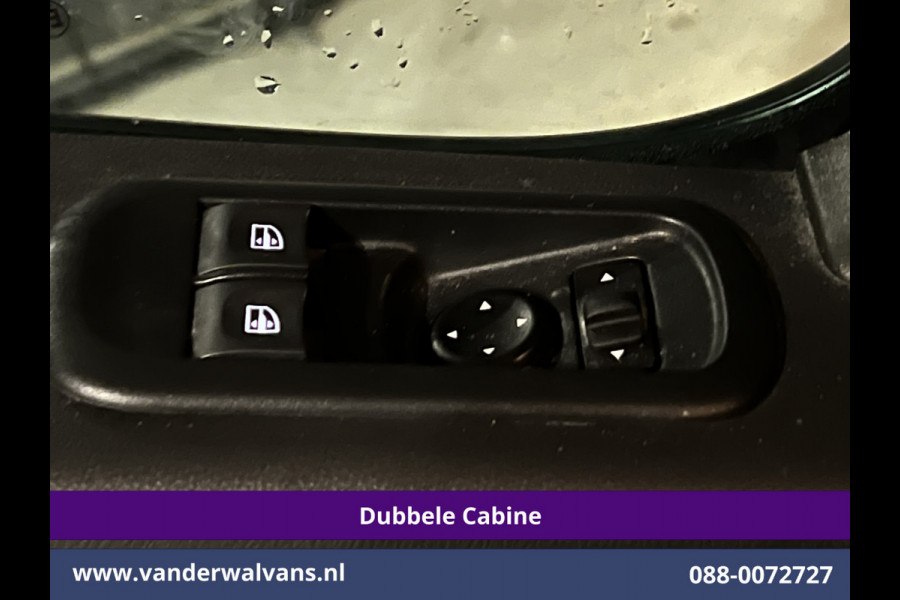 Renault Master 2.3 dCi 135pk *Rijklaar Direct Rijden* Pickup Open laadbak Dubbel cabine Euro6 Airco | 7-Zits | 2500kg Trekhaak Bluetooth-telefoonvoorbereiding