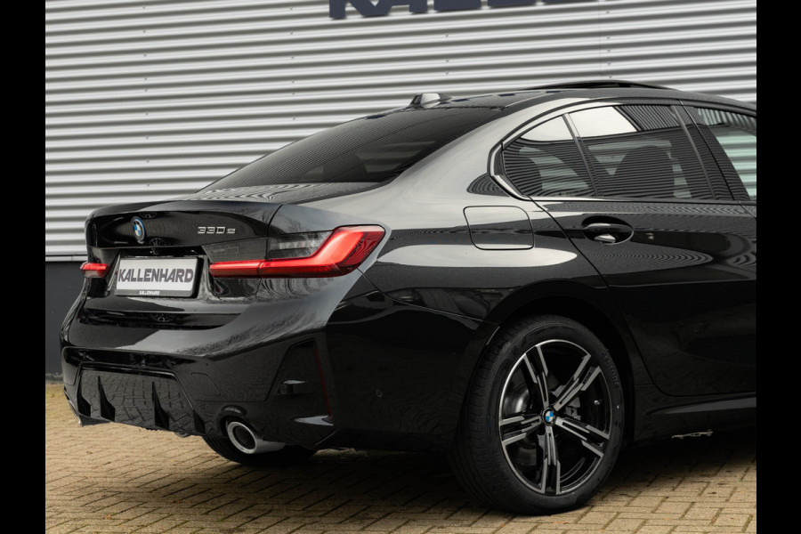 BMW 3-serie 330e M-Sport - LCI 2 - Schuifdak - Trekhaak - Widescreen - Hifi - Camera