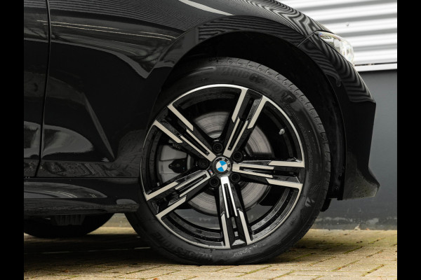 BMW 3-serie 330e M-Sport - LCI 2 - Schuifdak - Trekhaak - Widescreen - Hifi - Camera