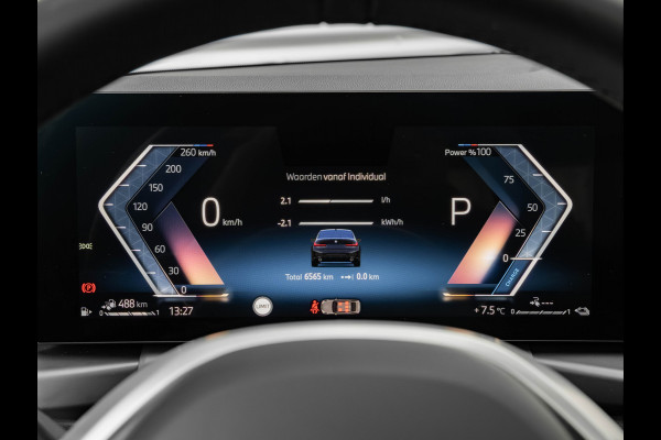 BMW 3-serie 330e M-Sport - LCI 2 - Schuifdak - Trekhaak - Widescreen - Hifi - Camera