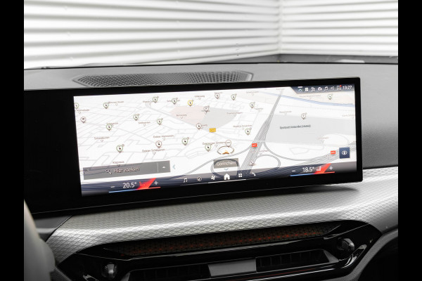 BMW 3-serie 330e M-Sport - LCI 2 - Schuifdak - Trekhaak - Widescreen - Hifi - Camera