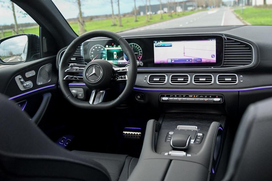 Mercedes-Benz GLE Coupé 400 e 4MATIC AMG. NIEUW! Pano, Massage, Koeling, Distronic Pro, Memory, 360 3D, Burm, Luchtv, Trekh