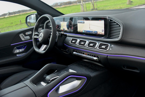 Mercedes-Benz GLE Coupé 400 e 4MATIC AMG. NIEUW! Pano, Massage, Koeling, Distronic Pro, Memory, 360 3D, Burm, Luchtv, Trekh