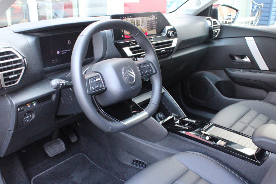 Citroën C4 1.2 Hybrid 145PK MAX | HEAD UP DISPLAY | CAMERA VOOR + ACHTER | NAVIGATIE | DRAADLOZE TELEFOONLADER | FULL LED KOPLAMPEN | DRAADLOZE APPLE CARPLAY/ANDROID AUTO | STOEL/STUUR/VOORRUIT VERWARMING | 18" LICHTMETALEN VELGEN | ADAPTIVE CRUISE CONTROL | CLIMATE CONTROL | LEDEREN BEKLEDING | DAB+ RADIO | KEYLESS ENTRY/START |