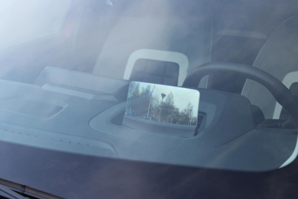 Citroën C4 1.2 Hybrid 145PK MAX | HEAD UP DISPLAY | CAMERA VOOR + ACHTER | NAVIGATIE | DRAADLOZE TELEFOONLADER | FULL LED KOPLAMPEN | DRAADLOZE APPLE CARPLAY/ANDROID AUTO | STOEL/STUUR/VOORRUIT VERWARMING | 18" LICHTMETALEN VELGEN | ADAPTIVE CRUISE CONTROL | CLIMATE CONTROL | LEDEREN BEKLEDING | DAB+ RADIO | KEYLESS ENTRY/START |