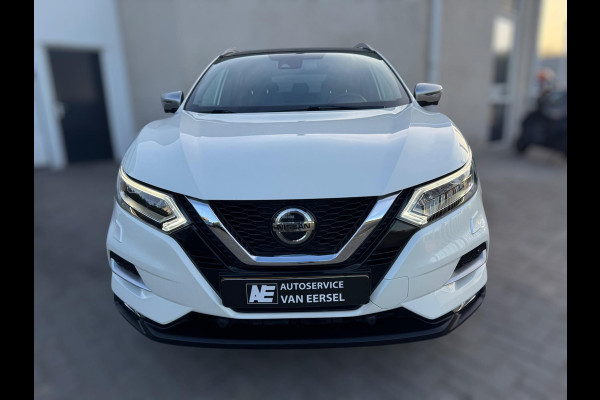 Nissan QASHQAI 1.3 DIG-T Tekna + TREKHAAK AFN. / 360 CAMERA / ST. VERWARMING / PANORAMADAK / NAVIGATIE / CARPLAY / CRUISE / PARELM