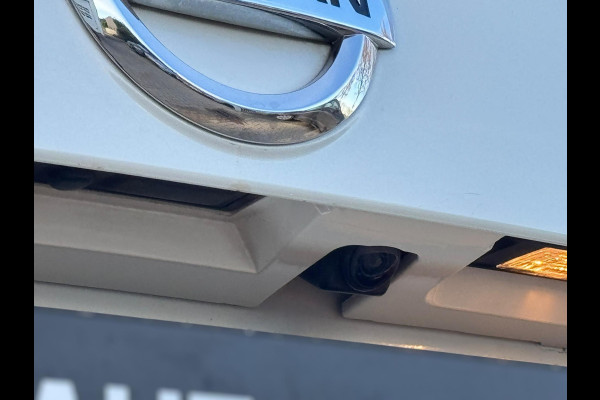 Nissan QASHQAI 1.3 DIG-T Tekna + TREKHAAK AFN. / 360 CAMERA / ST. VERWARMING / PANORAMADAK / NAVIGATIE / CARPLAY / CRUISE / PARELM