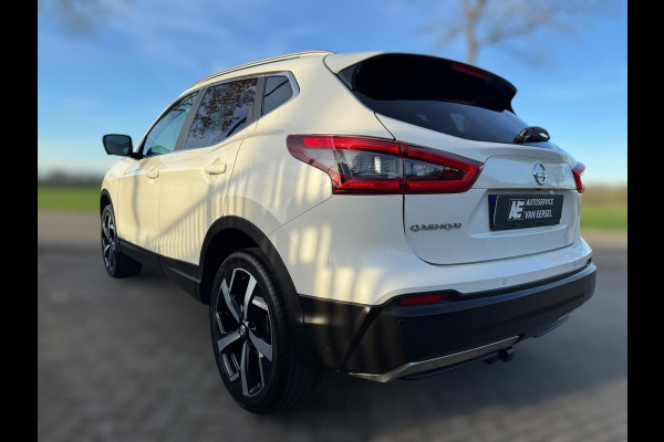 Nissan QASHQAI 1.3 DIG-T Tekna + TREKHAAK AFN. / 360 CAMERA / ST. VERWARMING / PANORAMADAK / NAVIGATIE / CARPLAY / CRUISE / PARELM