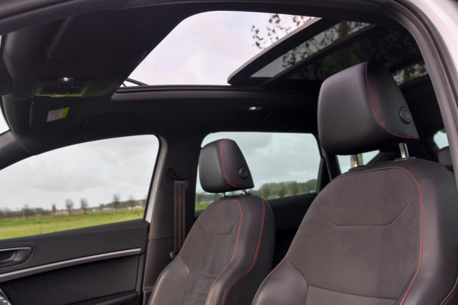 Seat Ateca 1.5 TSI FR Business Intense. Pano, ACC, Beats, Sfeer, Keyless, Camera, Stuurvw, 19'', CarPlay!