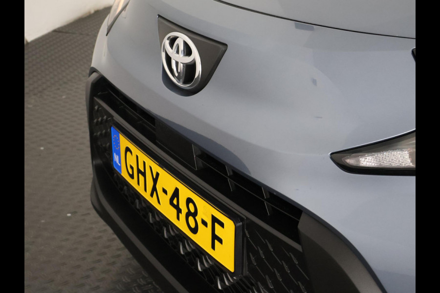 Toyota Aygo X 1.0 VVT-i MT Play | Apple Carplay & Android Auto | Adaptive Cruise Control | Cruise control | Privacy Glass