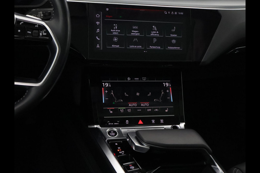 Audi e-tron Sportback 55 Quattro Business Edition Sport 95 kWh 408 PK | Schuif-/Kanteldak | Navigatie |