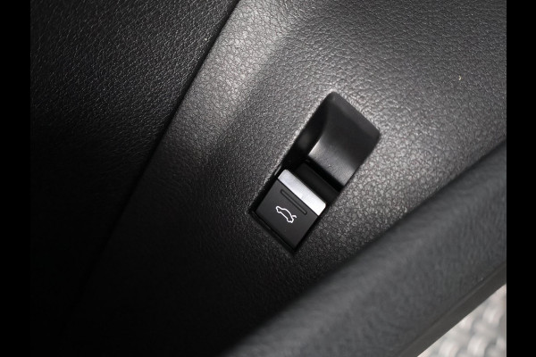 Audi e-tron Sportback 55 Quattro Business Edition Sport 95 kWh 408 PK | Schuif-/Kanteldak | Navigatie |