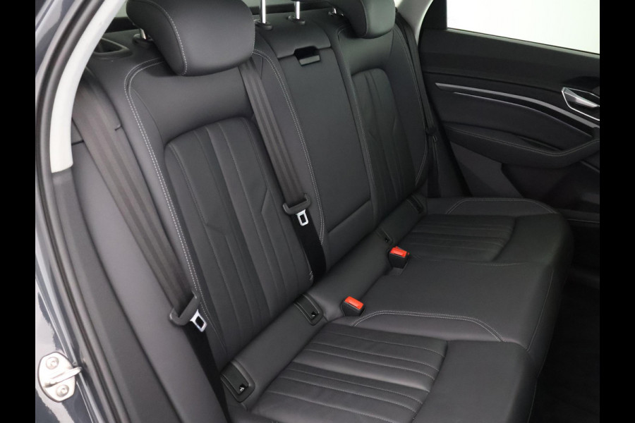 Audi e-tron Sportback 55 Quattro Business Edition Sport 95 kWh 408 PK | Schuif-/Kanteldak | Navigatie |