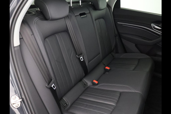 Audi e-tron Sportback 55 Quattro Business Edition Sport 95 kWh 408 PK | Schuif-/Kanteldak | Navigatie |