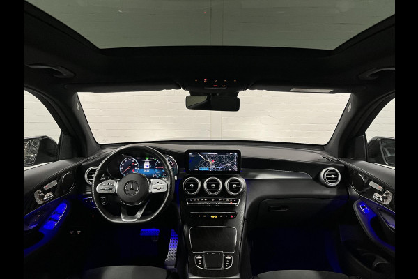 Mercedes-Benz GLC 300e 4MATIC Trekhaak | Adaptive Cruise control | Open dak | Memory seats | Ambiente verlichting | Stoelverwarming