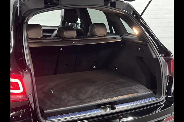 Mercedes-Benz GLC 300e 4MATIC Trekhaak | Adaptive Cruise control | Open dak | Memory seats | Ambiente verlichting | Stoelverwarming