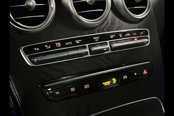 Mercedes-Benz GLC 300e 4MATIC Trekhaak | Adaptive Cruise control | Open dak | Memory seats | Ambiente verlichting | Stoelverwarming