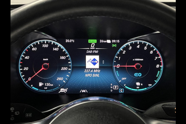 Mercedes-Benz GLC 300e 4MATIC Trekhaak | Adaptive Cruise control | Open dak | Memory seats | Ambiente verlichting | Stoelverwarming