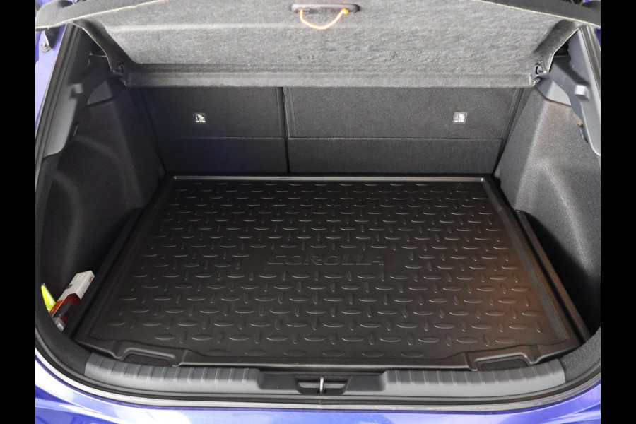 Toyota Corolla High Power Hybrid 200 Dynamic | Dodehoek detectie | Stuur-/Stoelverwarming | Parkeersensoren | Apple Carplay & AndroidAUTO