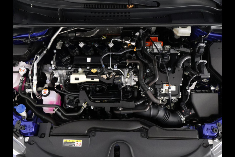 Toyota Corolla High Power Hybrid 200 Dynamic | Dodehoek detectie | Stuur-/Stoelverwarming | Parkeersensoren | Apple Carplay & AndroidAUTO