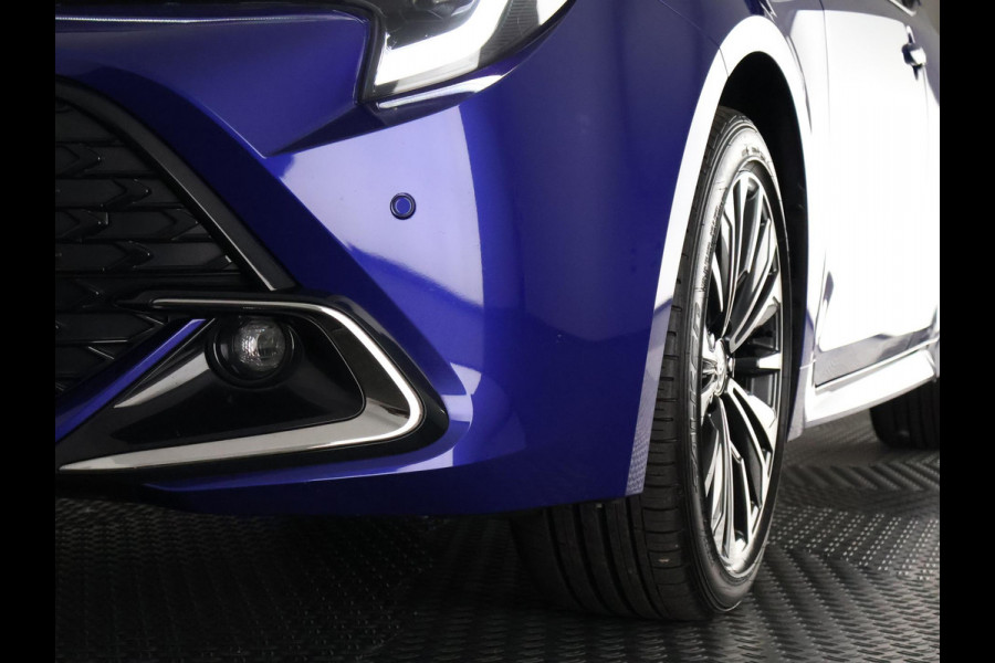 Toyota Corolla High Power Hybrid 200 Dynamic | Dodehoek detectie | Stuur-/Stoelverwarming | Parkeersensoren | Apple Carplay & AndroidAUTO