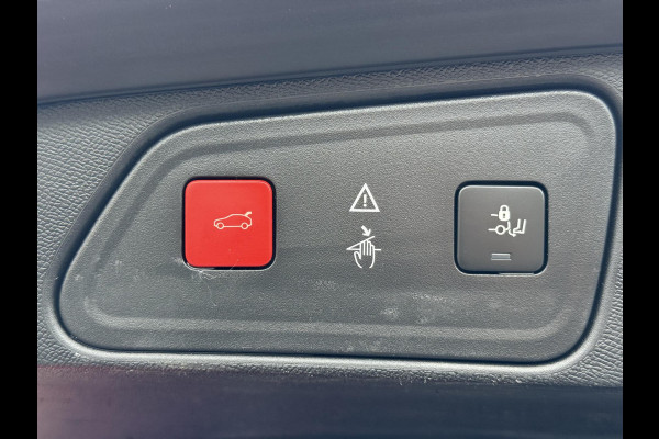 Peugeot 3008 1.2 PureTech Blue Lease Premium 360° Camera,Automaat,2e Eigenaar,Dealer Onderhouden,Navi,Clima,Cruise,Pdc V+A,Lm velgen,Halfleder,Nieuwe Distributie,131pk,Apk tot 03-2026