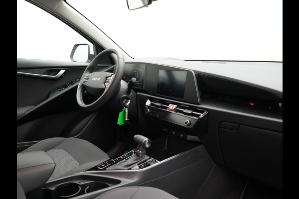 Kia Niro 1.6 GDi DynamicLine Plug In Hybrid 182pk Dealer O.H. PHEV | Trekhaak Afn. | Camera | Stoelen & Stuur Verwarmd | Pilot Assist | Apple Carplay | Cruise Control |  Virtual | DAB |