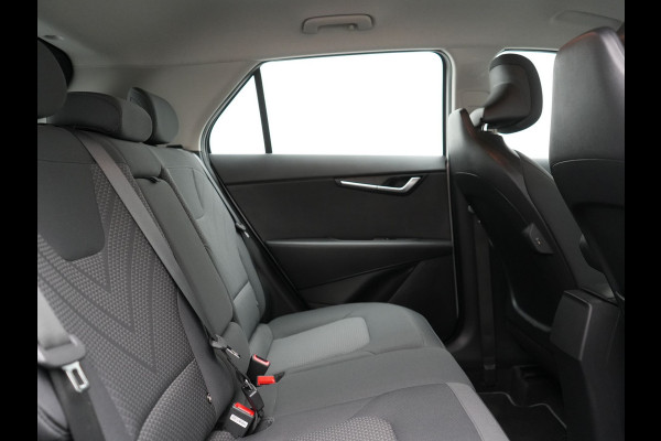 Kia Niro 1.6 GDi DynamicLine Plug In Hybrid 182pk Dealer O.H. PHEV | Trekhaak Afn. | Camera | Stoelen & Stuur Verwarmd | Pilot Assist | Apple Carplay | Cruise Control |  Virtual | DAB |