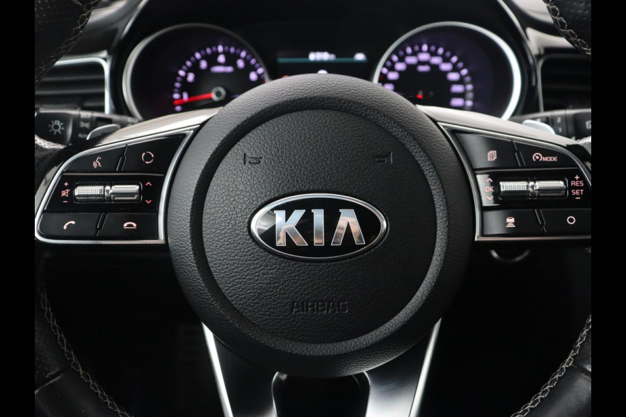 Kia Ceed 1.5 T-GDi GT-Line | Trekhaak | Stoel & stuurverwarming | Leder/Alcantara | Camera | Adaptive cruise | Park Assist | Climate control | Full LED | Carplay | Navigatie | Sportstoelen