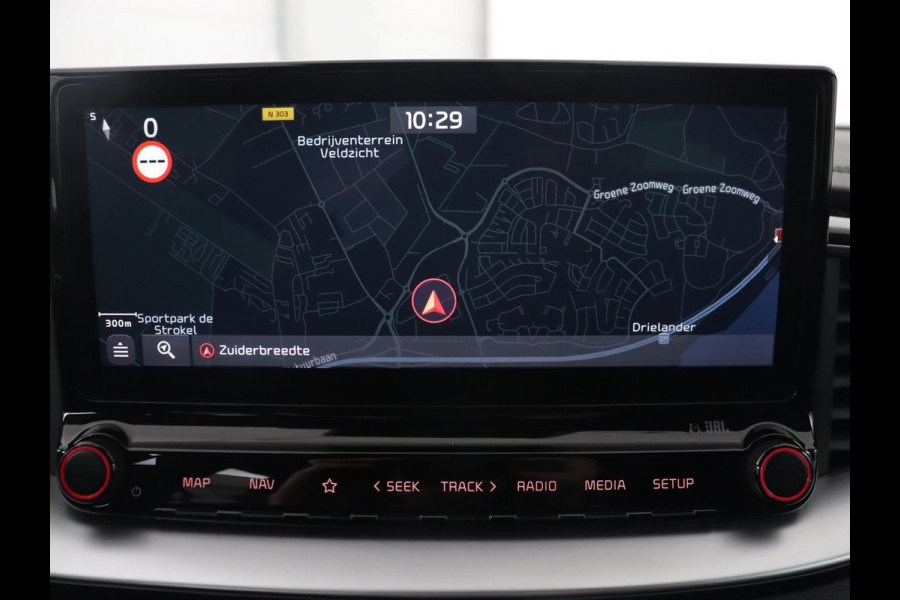 Kia Ceed 1.5 T-GDi GT-Line | Trekhaak | Stoel & stuurverwarming | Leder/Alcantara | Camera | Adaptive cruise | Park Assist | Climate control | Full LED | Carplay | Navigatie | Sportstoelen