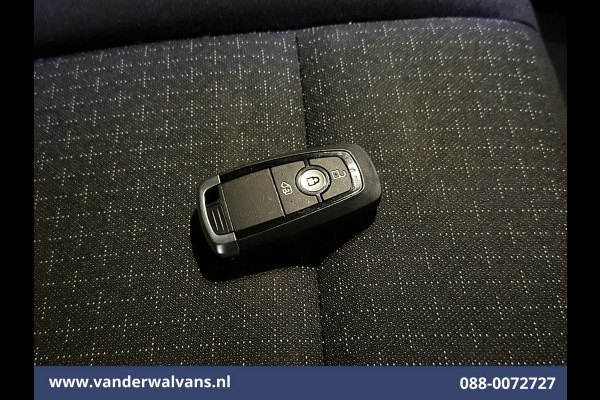 Ford Transit Custom 2.0 TDCI 136pk L2H1 Euro6 Airco | Camera | Apple Carplay | Android Auto | Cruisecontrol | LED Parkeersensoren, Verwarmde voorruit, Rijkstrooksensor, Bijrijdersbank, 2800kg trekvermogen
