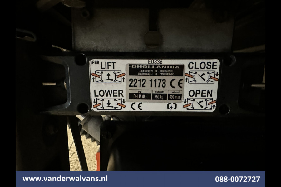 Ford Transit 2.0 TDCI 131pk Bakwagen Laadklep Euro6 Airco | Cruisecontrol | Verwarmde voorruit Bijrijdersbank