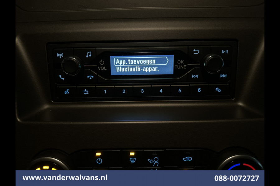 Ford Transit 2.0 TDCI 131pk Bakwagen Laadklep Euro6 Airco | Cruisecontrol | Verwarmde voorruit Bijrijdersbank