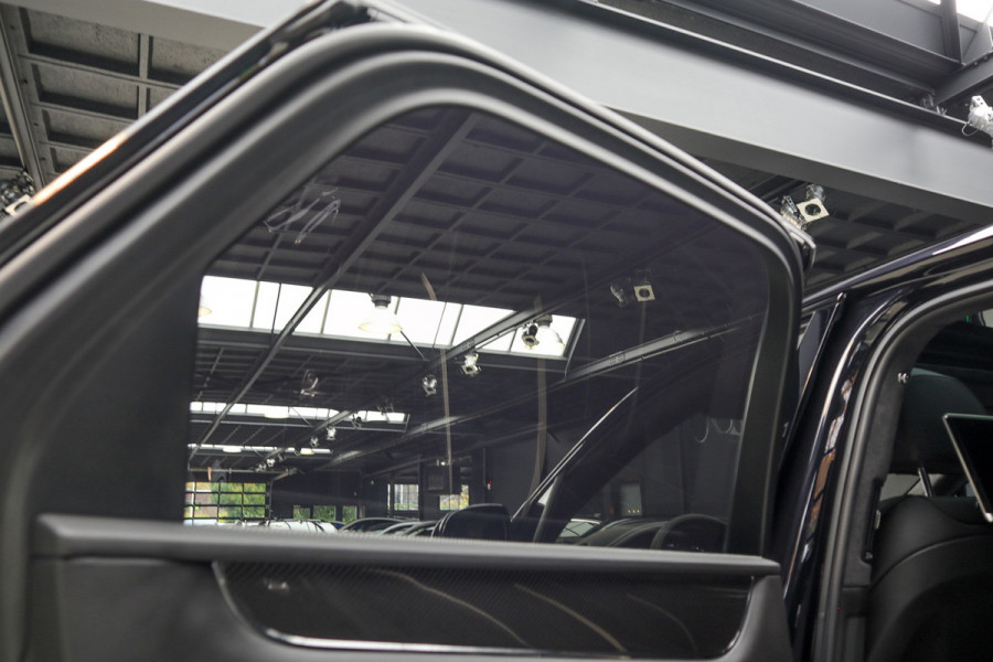 Bentley Bentayga 6.0 W12 Speed HUD Massage Panodak Leer ACC Keyless 360 Camera Elektr. achterklep Luchtvering Alcantara hemelbekleding Elektr. verstelbare stoelen voor & achter met memory Navi PDC Naim Soundsystem LM velgen