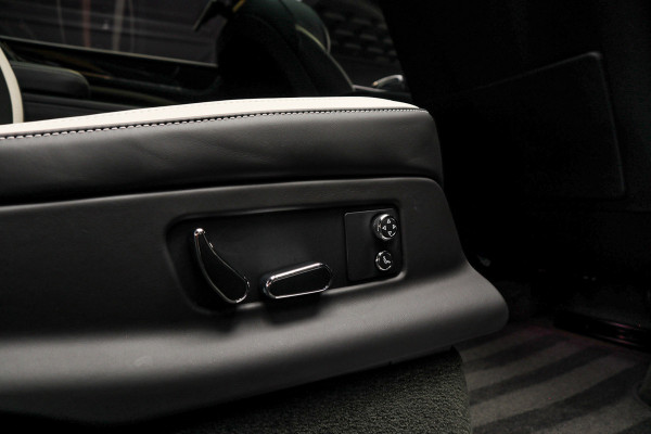 Bentley Bentayga 6.0 W12 Speed HUD Massage Panodak Leer ACC Keyless 360 Camera Elektr. achterklep Luchtvering Alcantara hemelbekleding Elektr. verstelbare stoelen voor & achter met memory Navi PDC Naim Soundsystem LM velgen