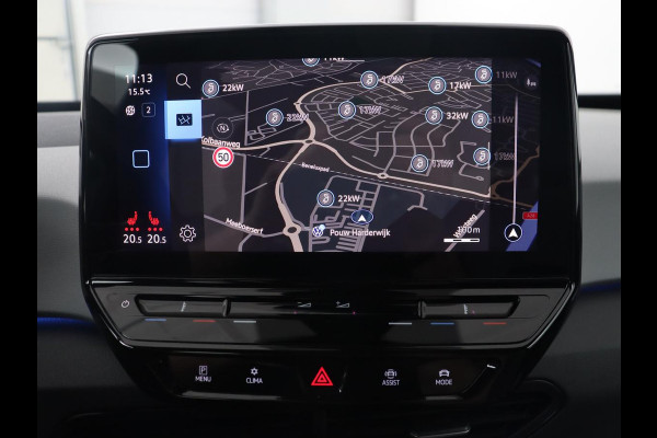 Volkswagen ID.3 First Plus 58 kWh | Trekhaak | Stoel & stuurverwarming | Matrix LED | Camera | Carplay | Sfeerverlichting | Adaptive cruise | Keyless | Navigatie | Climate control | Parkeerhulp