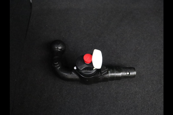 Volkswagen ID.3 First Plus 58 kWh | Trekhaak | Stoel & stuurverwarming | Matrix LED | Camera | Carplay | Sfeerverlichting | Adaptive cruise | Keyless | Navigatie | Climate control | Parkeerhulp