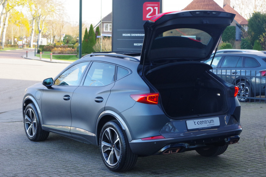 CUPRA Formentor 1.4 e-Hybrid 204 PK Adrenaline, Panoramadak, 360 Camera, Carplay