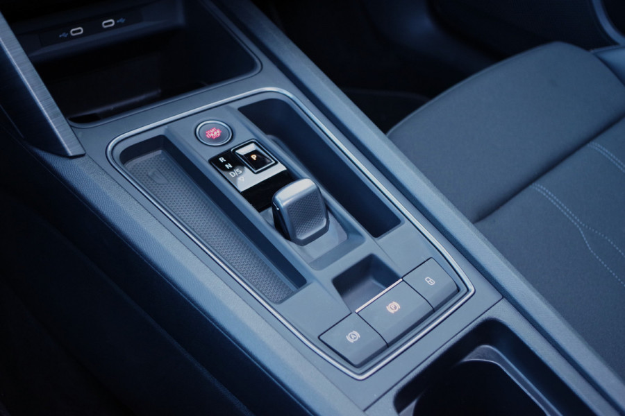 CUPRA Formentor 1.4 e-Hybrid 204 PK Adrenaline, Panoramadak, 360 Camera, Carplay