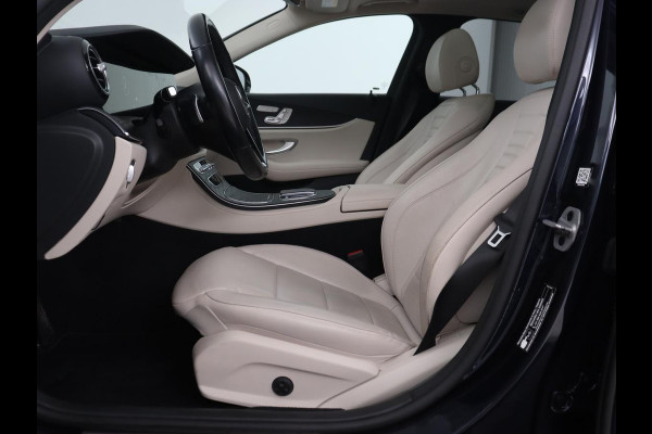 Mercedes-Benz E-Klasse 300e Luxury | Panoramadak | Adaptive cruise | Leder | 360 Camera | Trekhaak | Stoelverwarming | Matrix LED | Burmester Surround | Memorypakket | Carplay | Widescreen | PHEV | Plug In